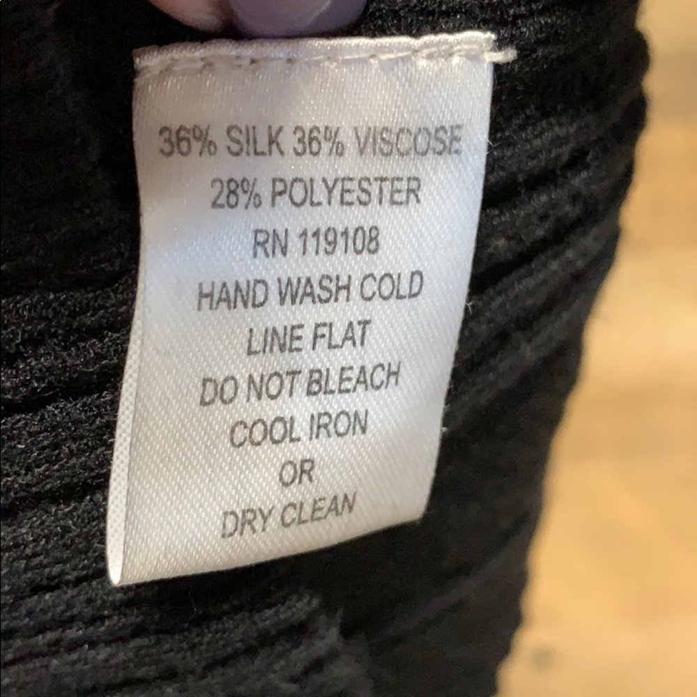 INSIGHTsize 4 printed pants - Picture 7 of 8